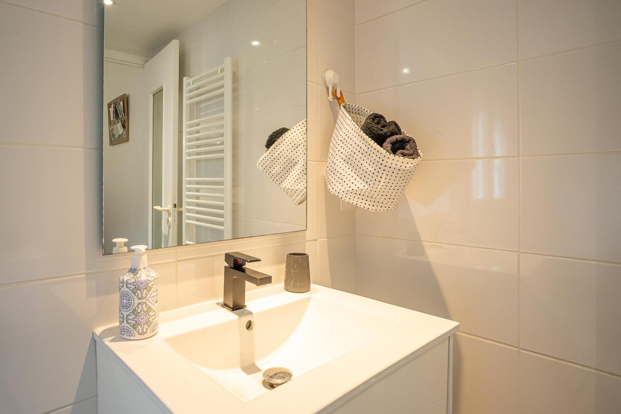 Apartamento Le Spacieux Anatole, T3 Bis, Centre Narbona